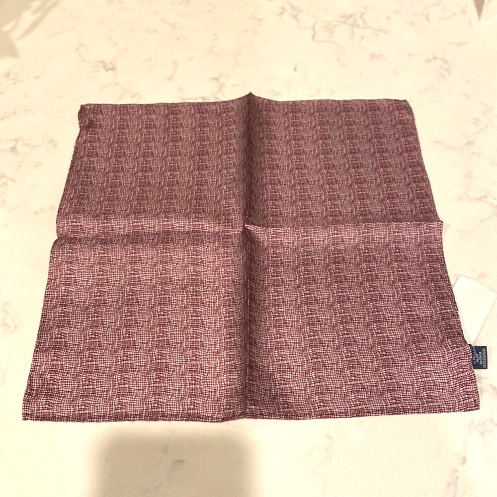 Ryan Seacrest Distinction San Marino pocket square formal prom wedding silk